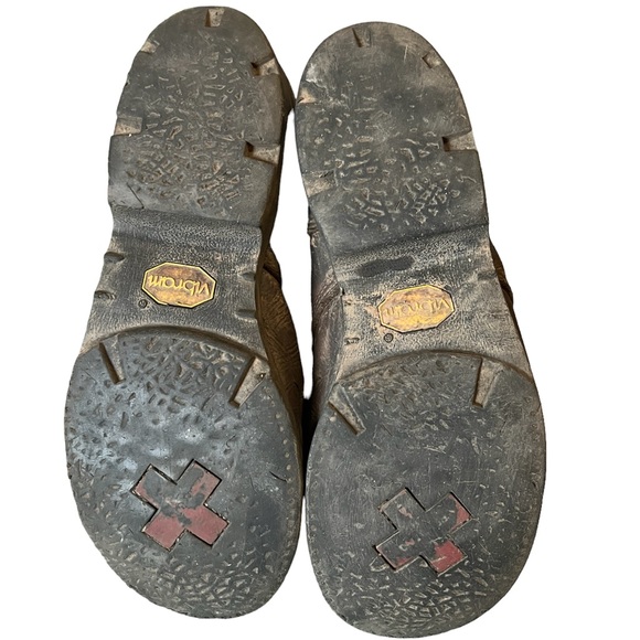 Carolina INTERNAL HI MET GUARD STEEL TOE HEAVY DUTY WORK BOOT sells for $309.99 - Picture 7 of 14